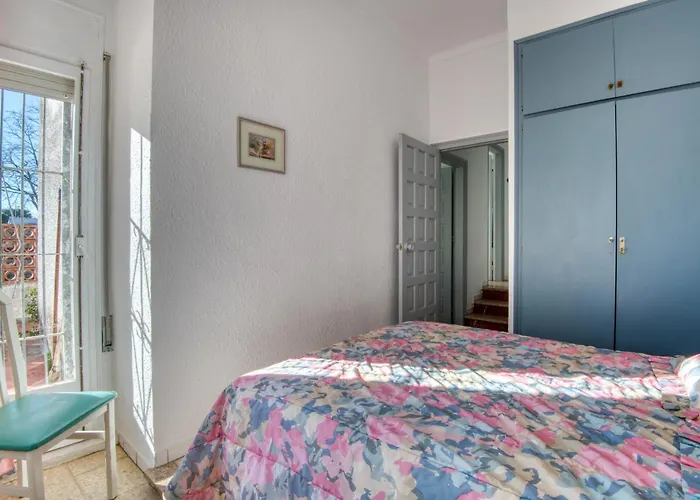 Holiday home Miravette *